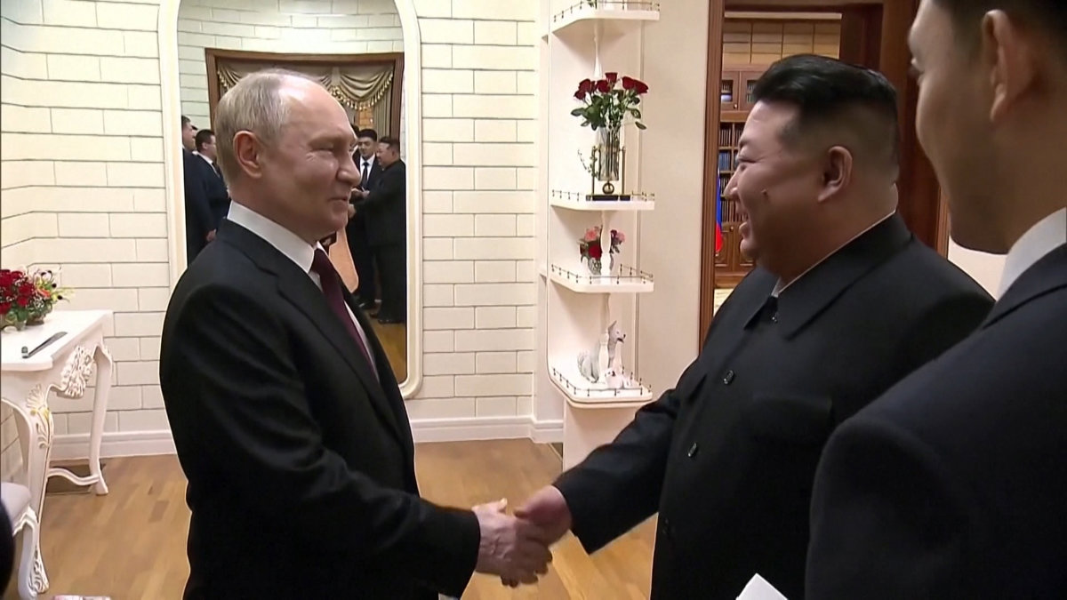 Tổng thống Nga thăm chính thức Triều Tiên