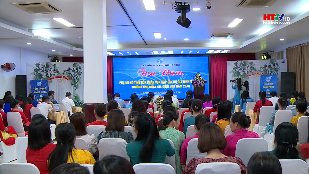 Phụ nữ Hà Tĩnh góp phần vun đắp giá trị gia đình Việt Nam