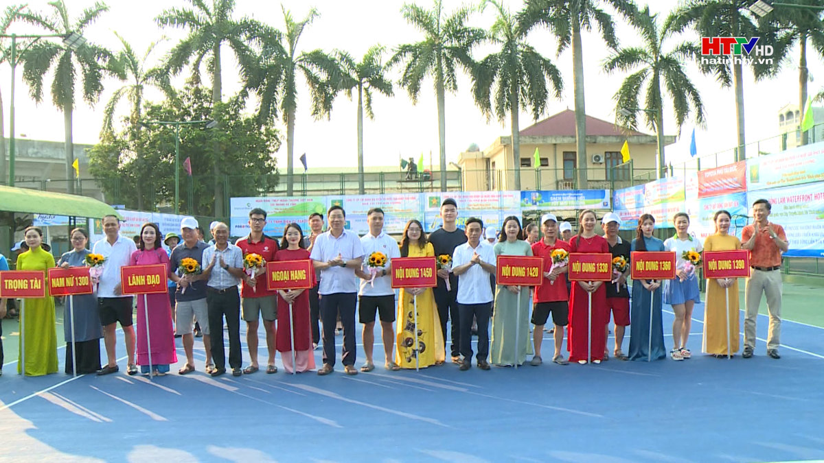 Khai mạc Giải Quần vợt tranh Cup Truyền hình Hà Tĩnh lần thứ 8