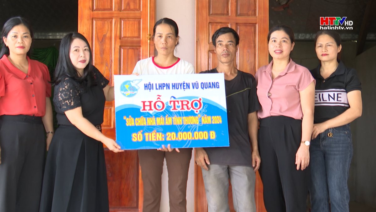 Vũ Quang hỗ trợ xây dựng nhà mái ấm tình thương cho hội viên nghèo