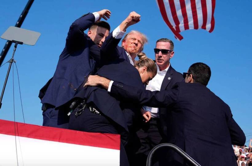 Nổ súng tại cuộc vận động tranh cử của cựu Tổng thống Donald Trump