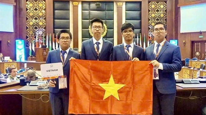 Đội tuyển Việt Nam giành 4 huy chương tại Olympic Tin học quốc tế 2024