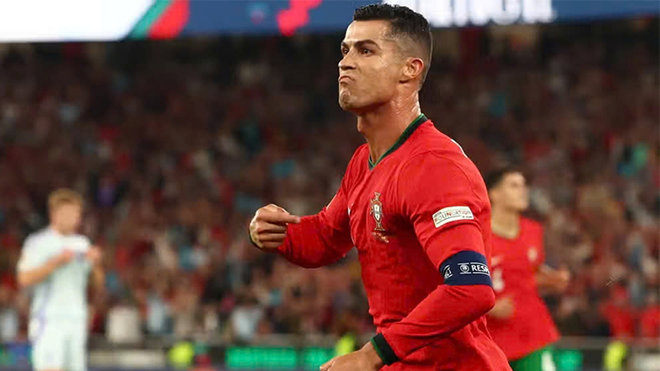 Ronaldo giúp Bồ Đào Nha thắng kịch tính