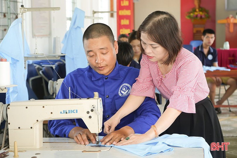 Khi người khuyết tật được học nghề tại cộng đồng