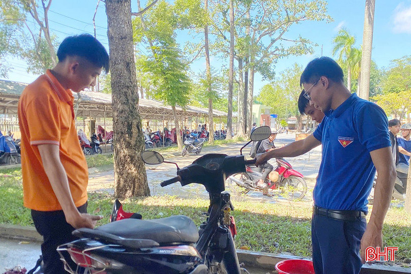 Có một Hà Tĩnh nghĩa tình trong bão lũ