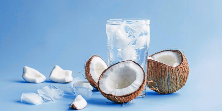 Uống nước dừa có giúp trẻ sơ sinh trắng hồng?