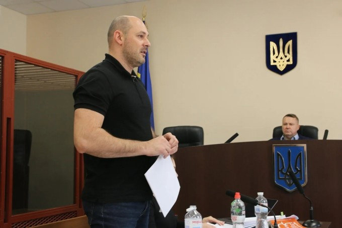 Cuộc tranh đấu giữa hai cơ quan quyền lực hàng đầu Ukraine