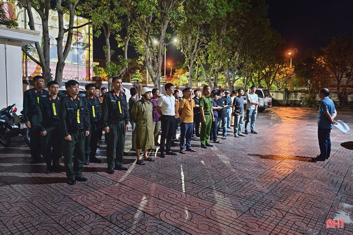 Tổ 238 Công an Hà Tĩnh xử lý nhiều thanh, thiếu niên vi phạm giao thông