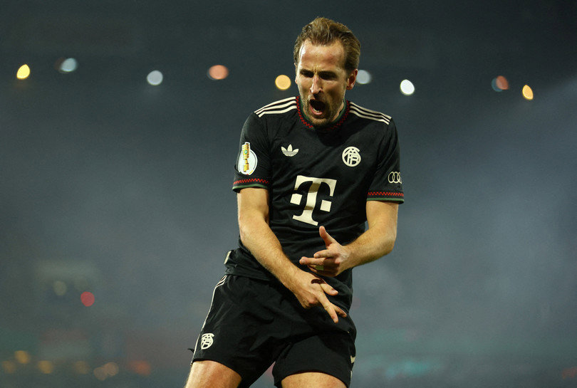 Bayern viết lại lịch sử bóng đá châu Âu