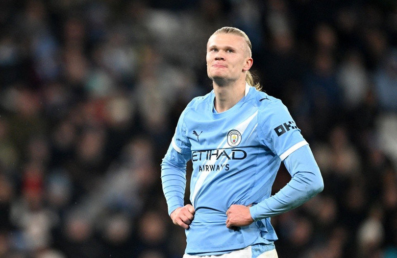 Man City thua sốc trên sân nhà