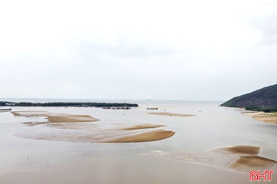 Công bố 2 dự án nạo vét vùng nước hàng hải tại Hà Tĩnh