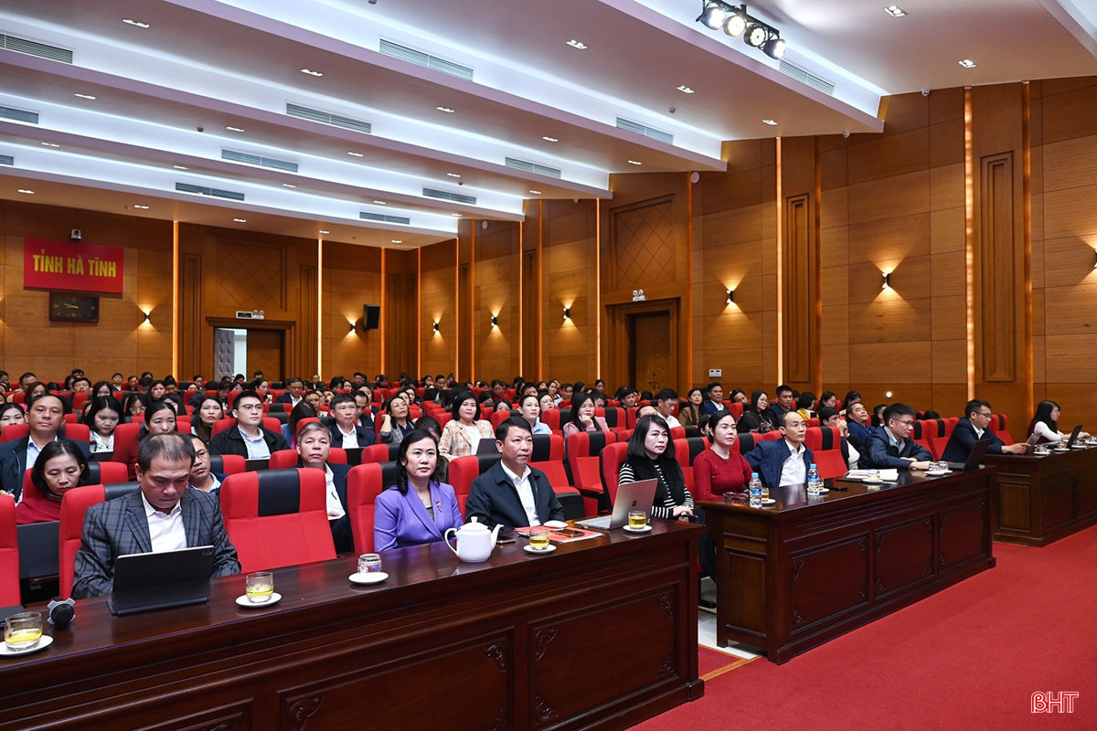 Nâng cao năng lực đội ngũ làm công tác tổ chức xây dựng Đảng