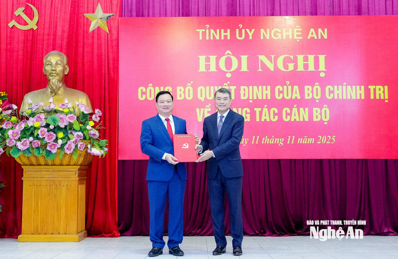 Điều động, chỉ định Chủ tịch UBND tỉnh Hưng Yên giữ chức Bí thư Tỉnh ủy Nghệ An