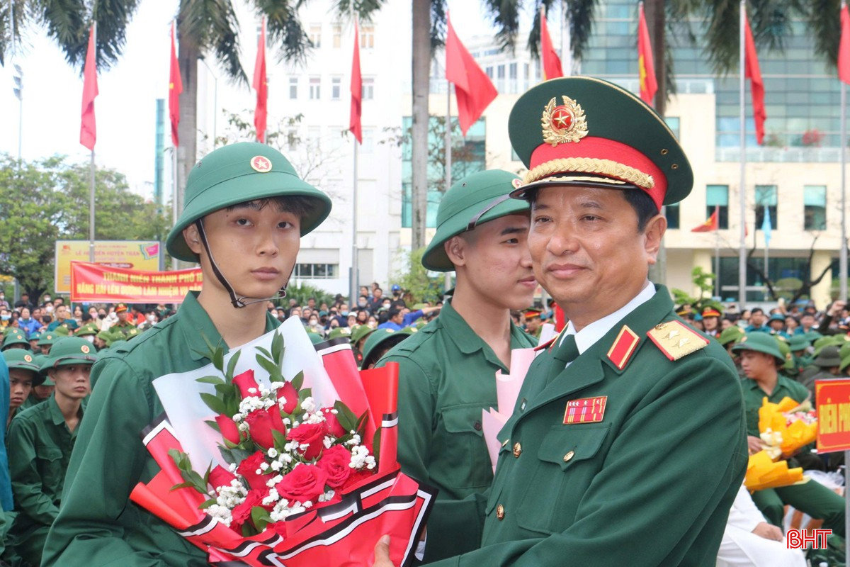 LLVT Quân khu 4 phát huy truyền thống, viết tiếp chiến công trong kỷ nguyên mới