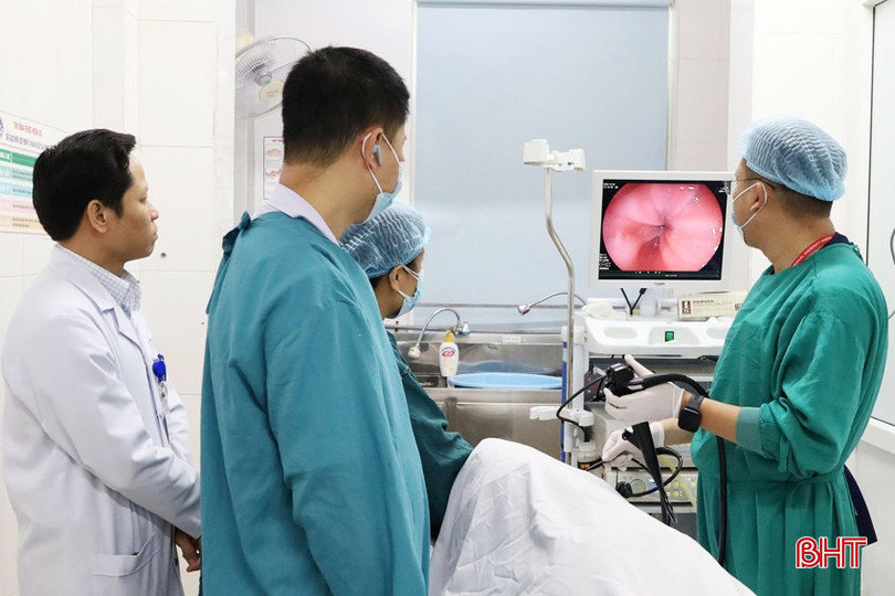 Kết nối tuyến trên – “đòn bẩy” nâng tầm y tế cơ sở ở Hà Tĩnh