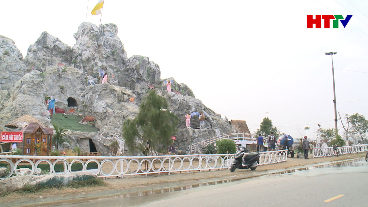 Giáo dân Hà Tĩnh dựng hang Belem mừng Thiên chúa Giáng sinh