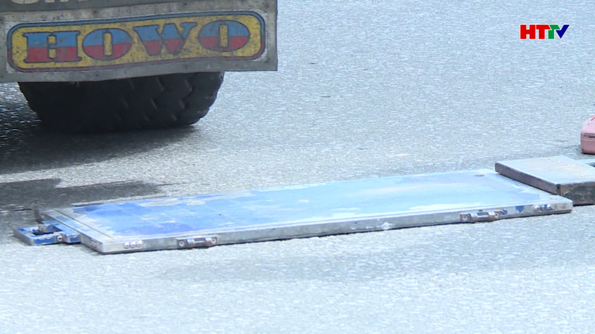 Vì sao khó kiểm soát tải trọng xe?