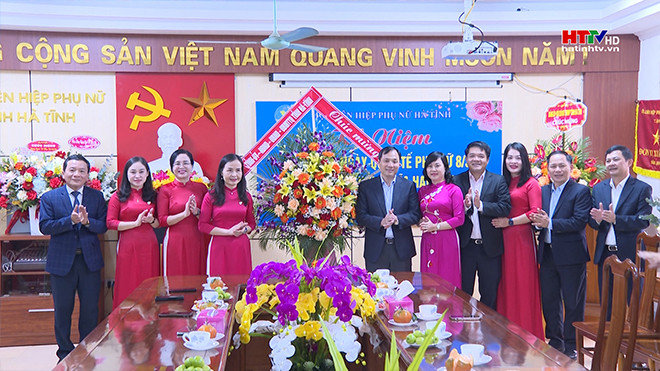 Bí thư Tỉnh ủy chúc mừng ngày Quốc tế Phụ nữ