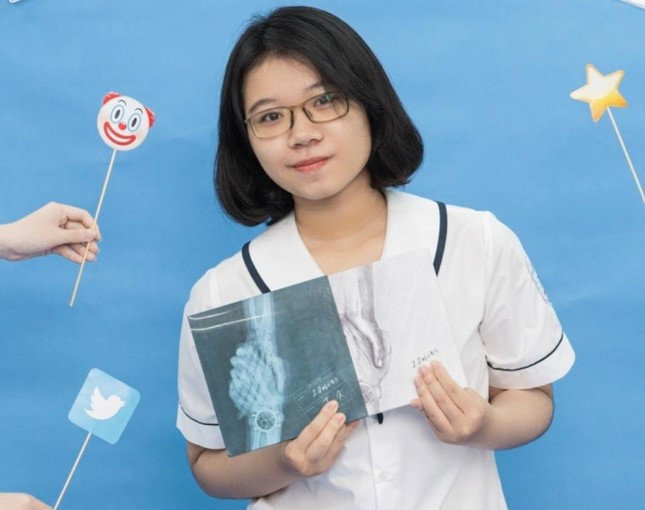 Một trong 2 thí sinh cùng đạt mức điểm 28,7 ở tổ hợp D00 là người Hà Tĩnh