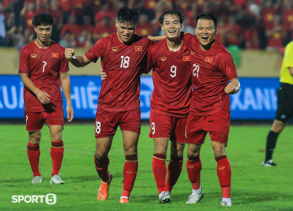 Công Phượng, Tuấn Hải tỏa sảng, tuyển Việt Nam thắng nhẹ Palestine