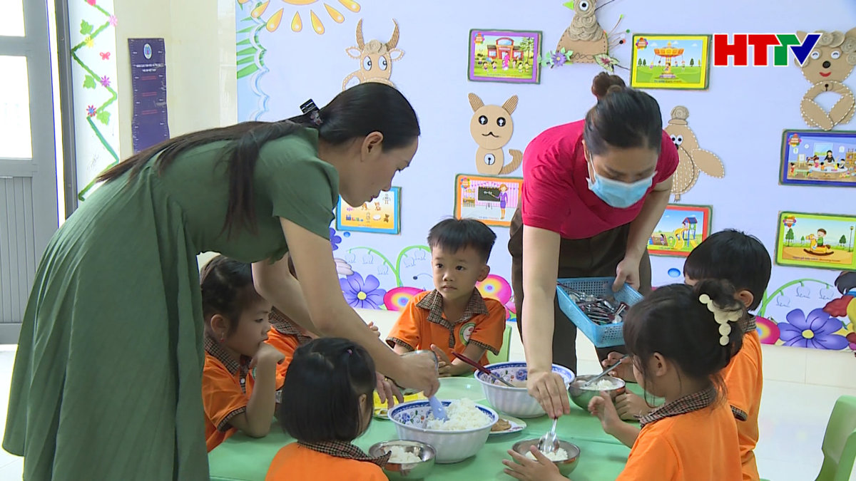 Đảm bảo công tác dạy bán trú cho học sinh