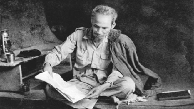 Ánh sáng soi đường cho cách mạng Việt Nam