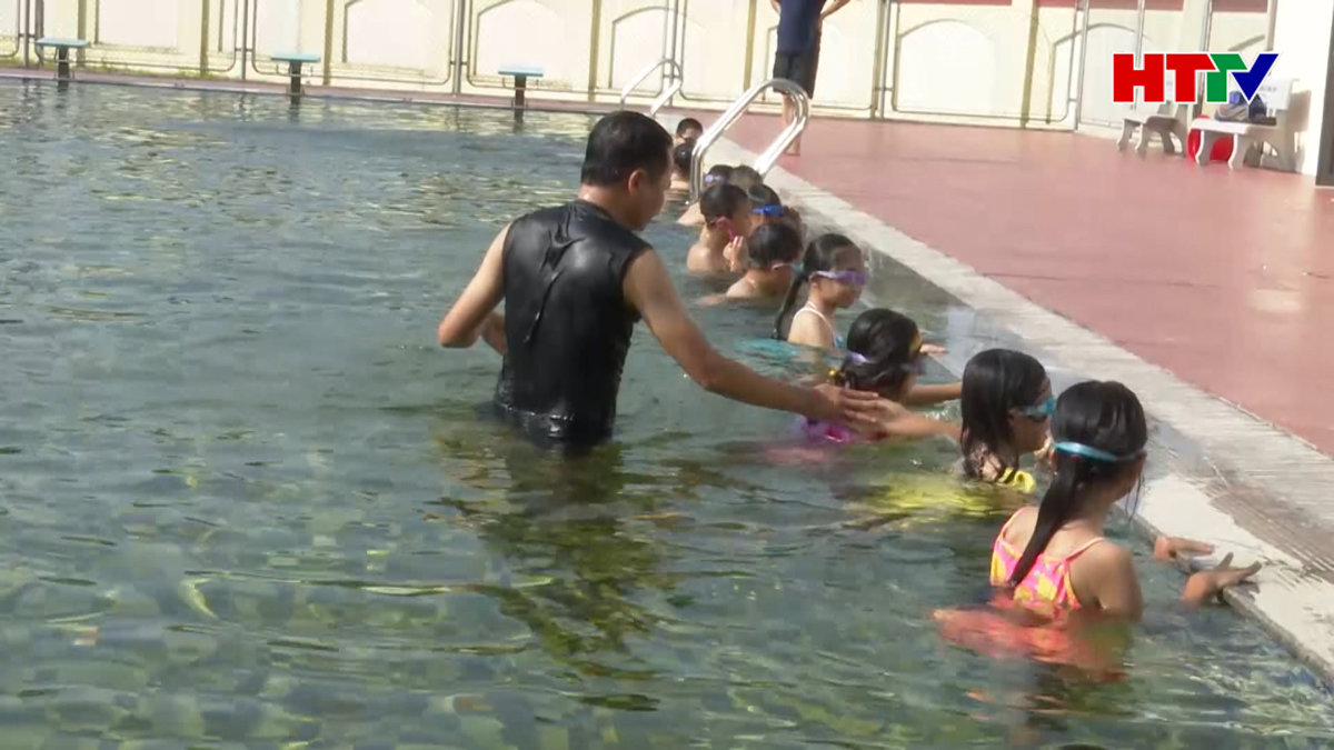 Nỗ lực "phổ cập bơi" phòng chống đuối nước