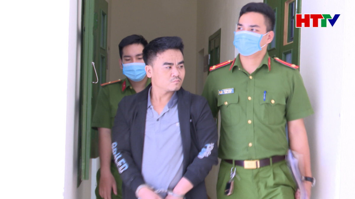 Khởi tố bắt tạm giam đối tượng tàng trữ trái phép chất ma túy