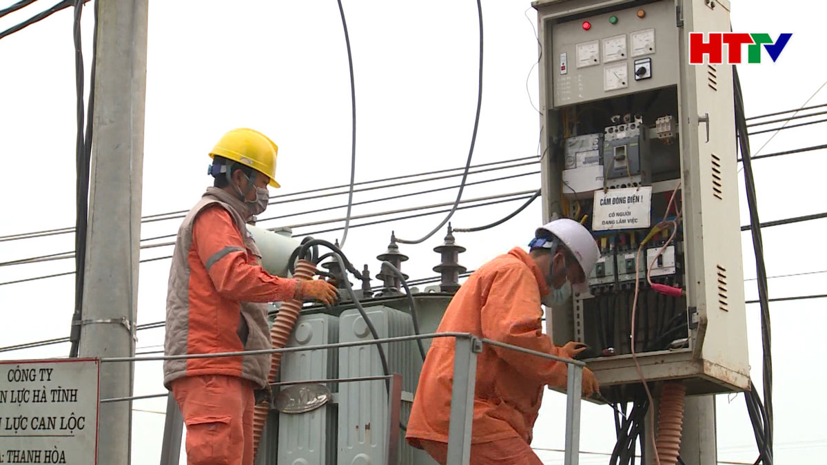 Nắng nóng kéo dài, sản lượng điện tăng kỷ lục