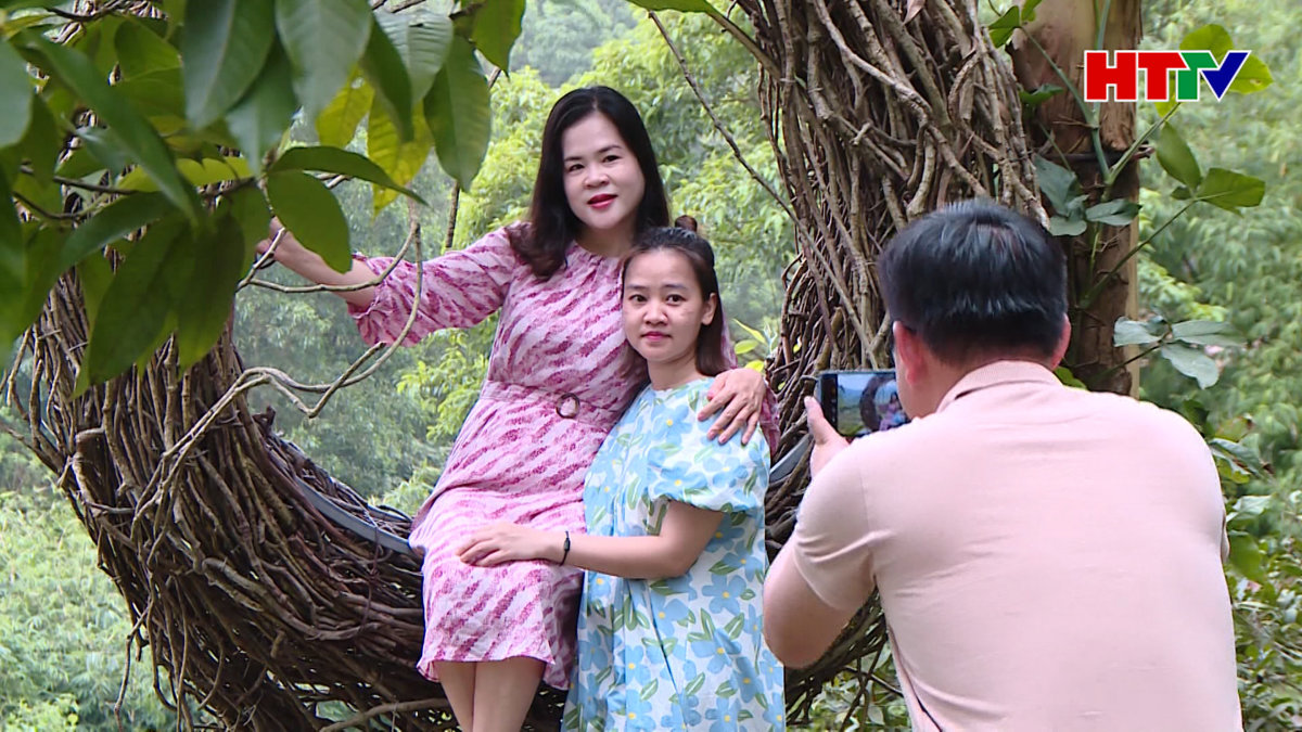 Hàng ngàn Du khách đến Hà Tĩnh trong kỳ nghỉ lễ