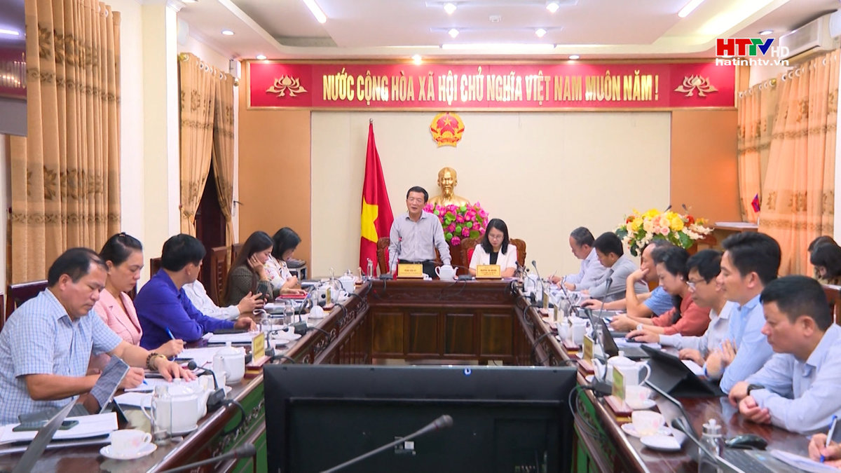 Đoàn giám sát chuyên đề của HĐND tỉnh làm việc với Sở Tư pháp