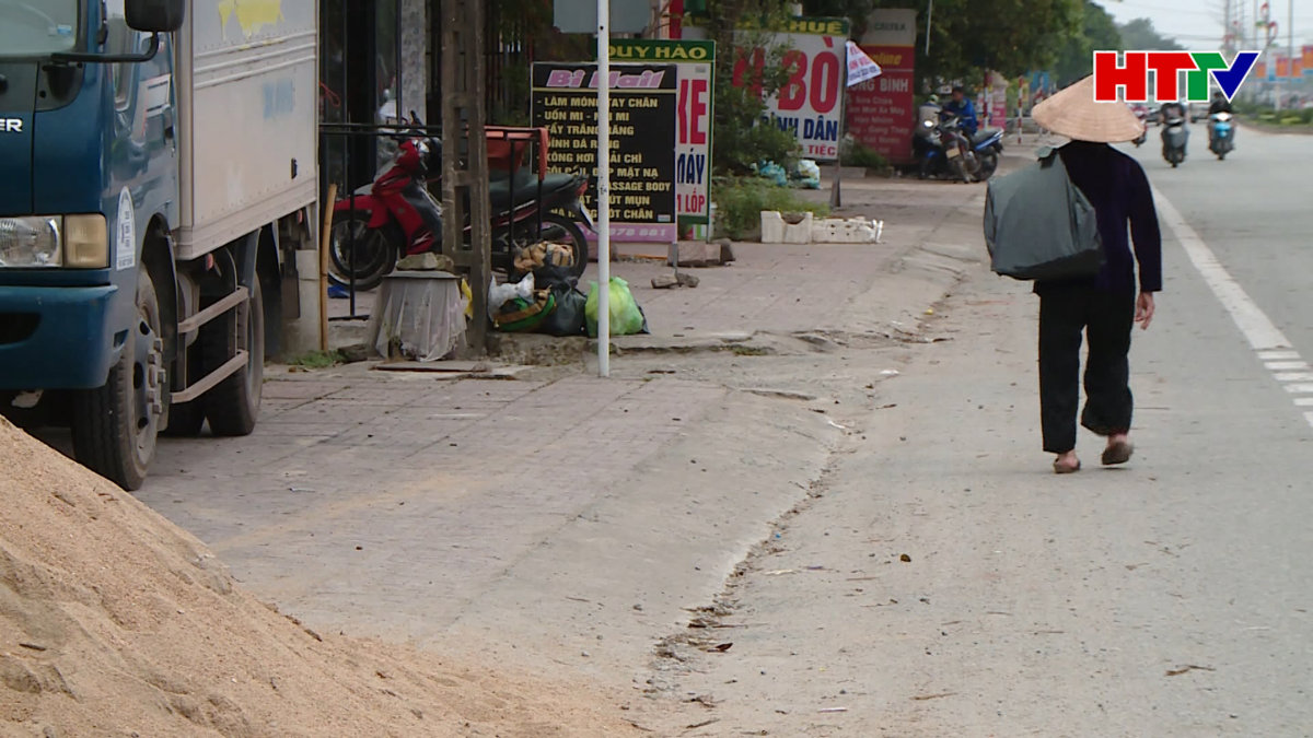 Tái diễn tình trạng lấn chiếm hành lang ở các khu đô thị