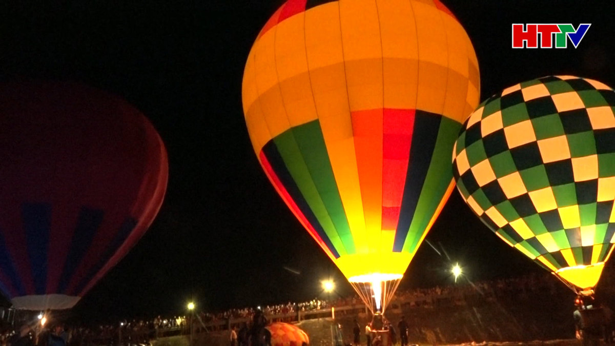 Mãn nhãn đêm hội hoa đăng Khinh khí cầu