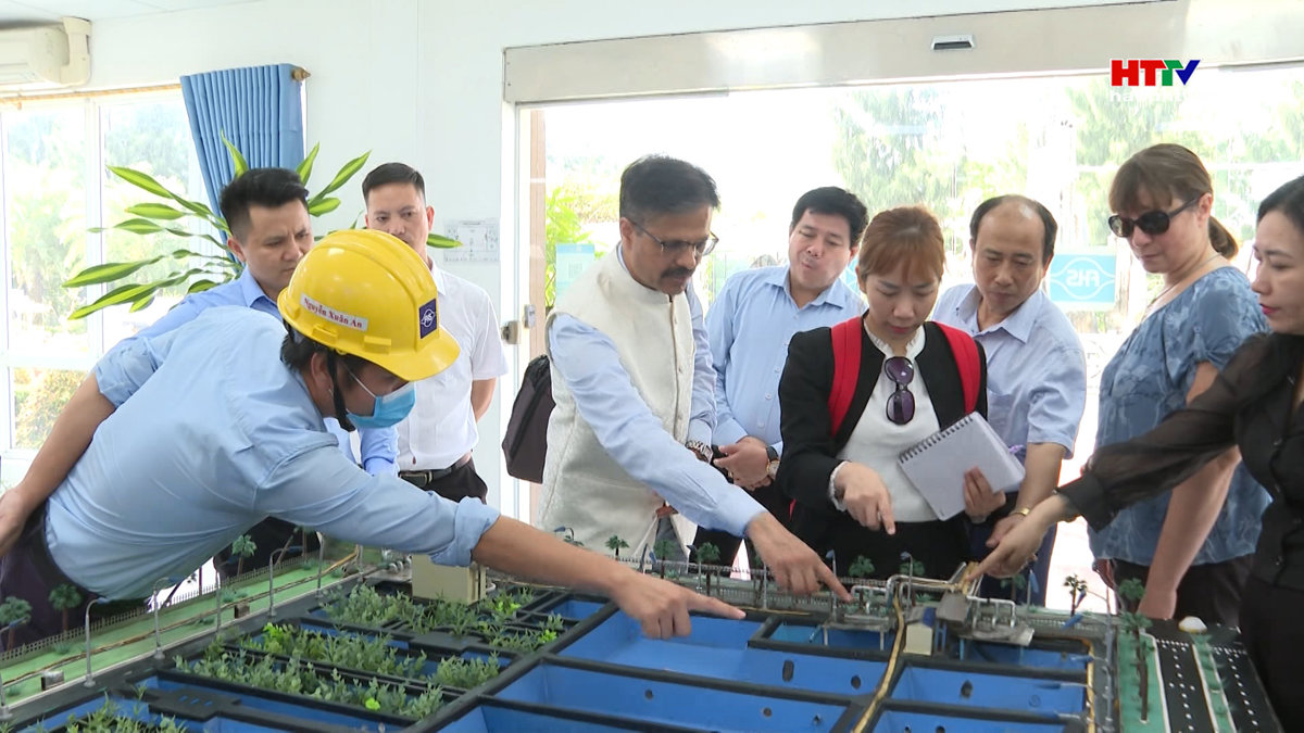 Đoàn công tác của Liên hợp quốc về quyền phát triển làm việc tại Hà Tĩnh