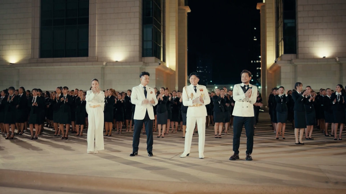 Ca khúc chính thức SEA Games 32 tạo cơn sốt