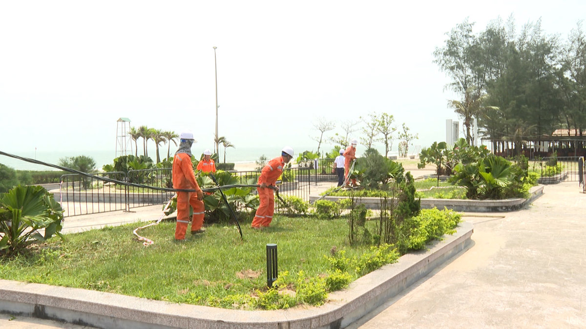 Phụ tải điện Hà Tĩnh tăng kỷ lục những ngày nắng nóng