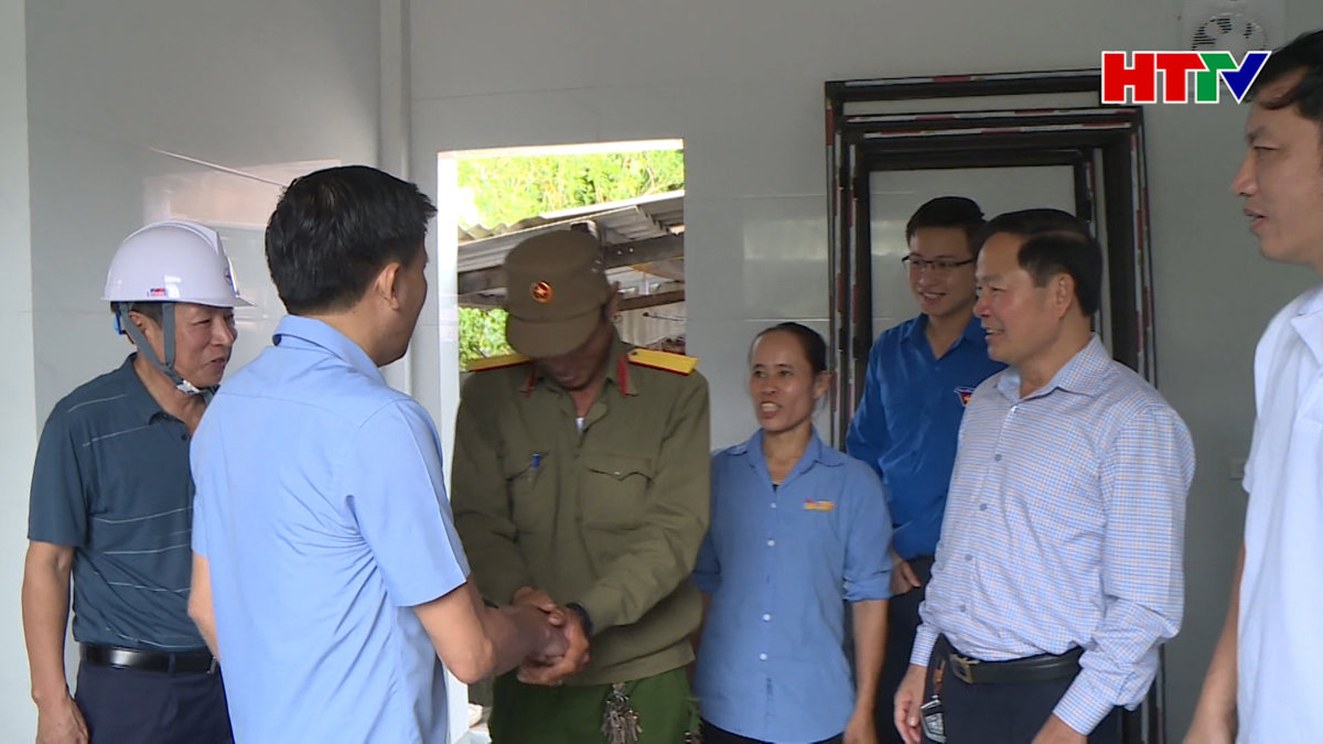 HTTV bàn giao ngôi nhà nhân ái thứ 7 cho các hoàn cảnh khó khăn