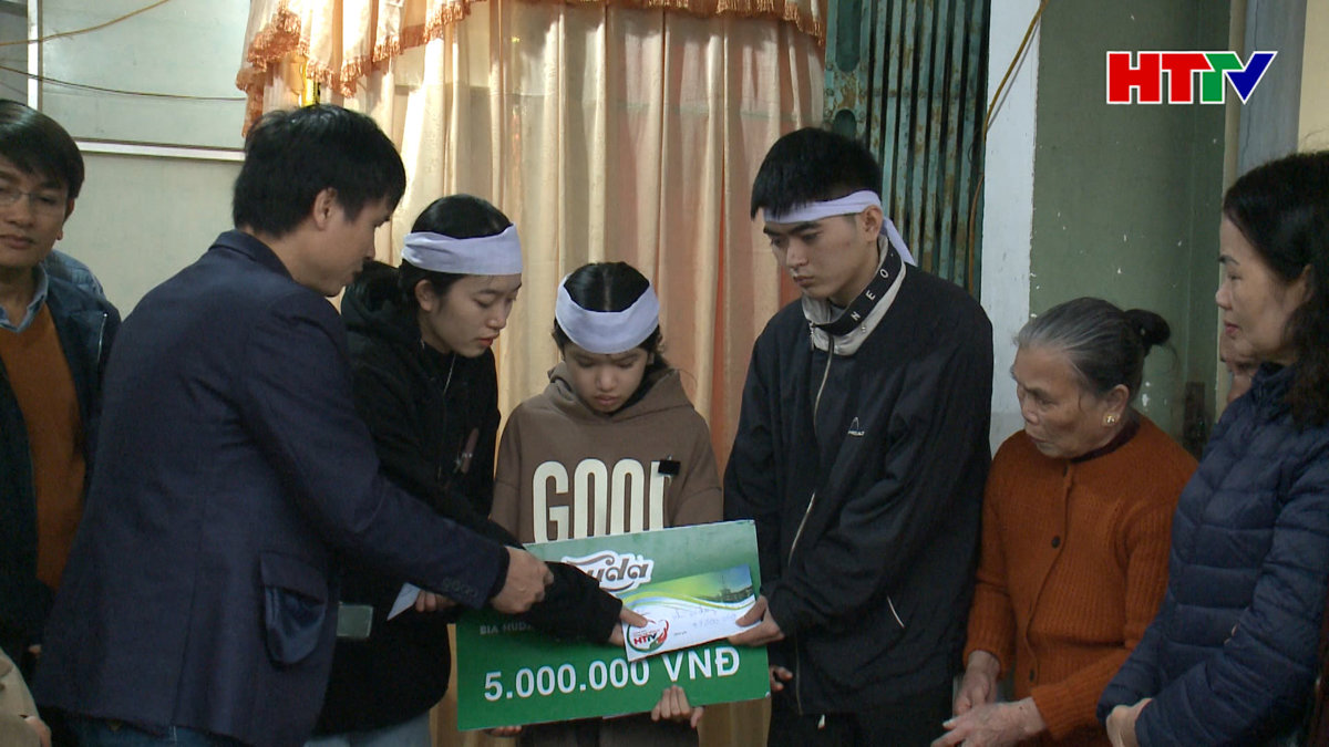 HTTV truyền hơi ấm tình người đến những hoàn cảnh khó khăn