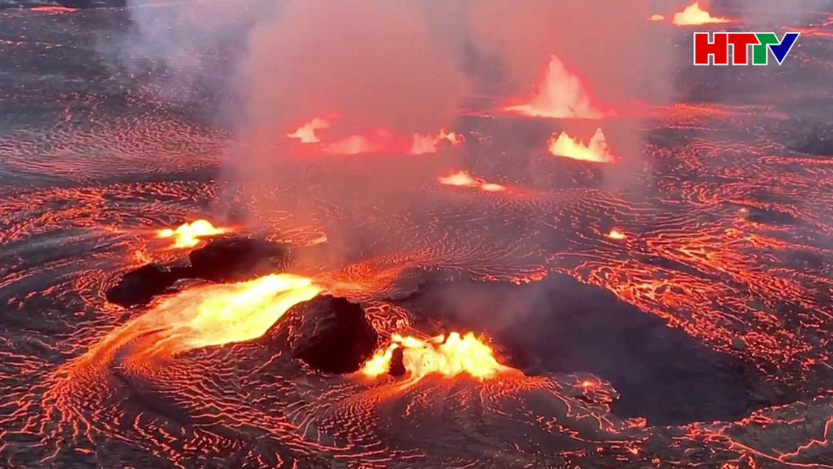 Siêu núi lửa ở Hawaii phun trào