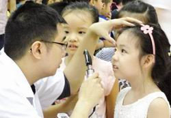 Bệnh đau mắt đỏ gia tăng, Bộ Y tế chỉ cách phòng bệnh