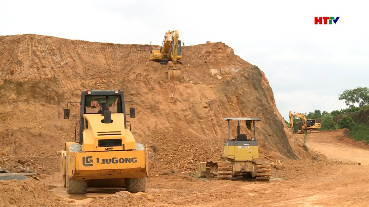 Chủ động VLXD thi công Cao tốc Bắc - Nam