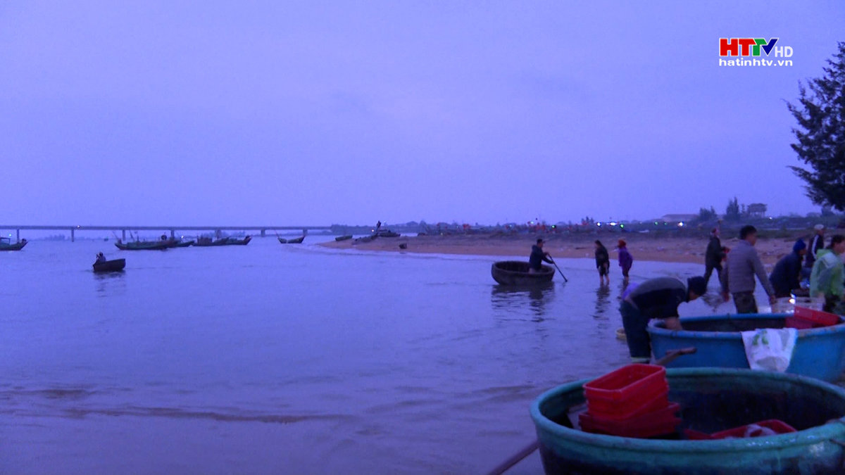 Khó khăn trong hoạt động nghề cá ở gò Cửa Nhượng