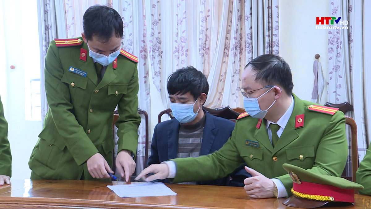 Khởi tố vụ án “Mua bán trái phép hóa đơn”