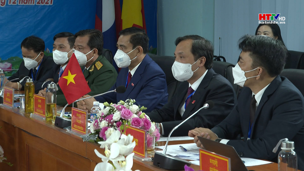 Hội nghị cấp cao hai tỉnh Hà Tĩnh và Bolykhamxay