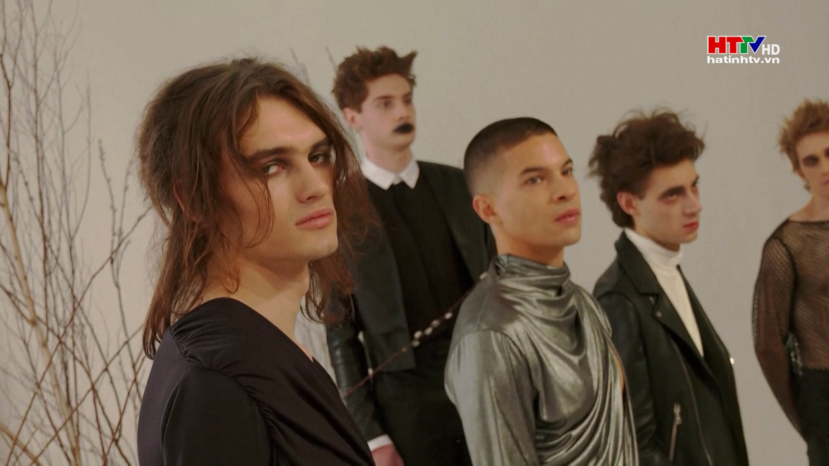 Tuần lễ thời trang New York mở màn với các thiết kế ấn tượng