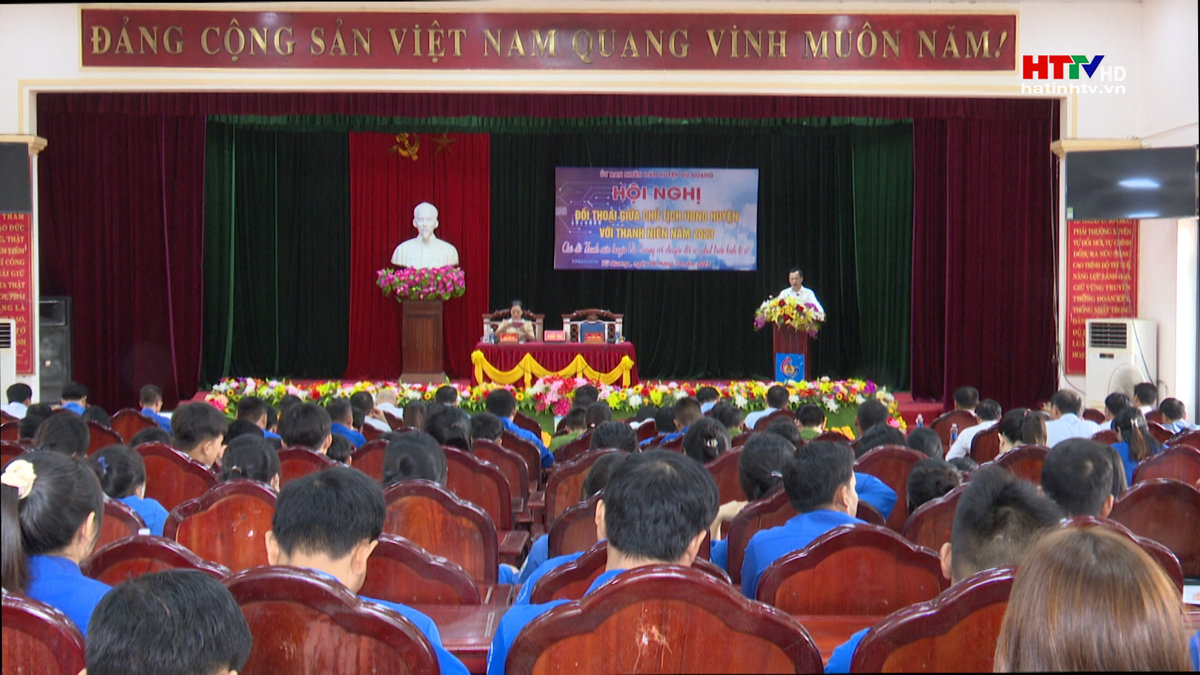 Lãnh đạo huyện Vũ Quang đối thoại với thanh niên về kinh tế số