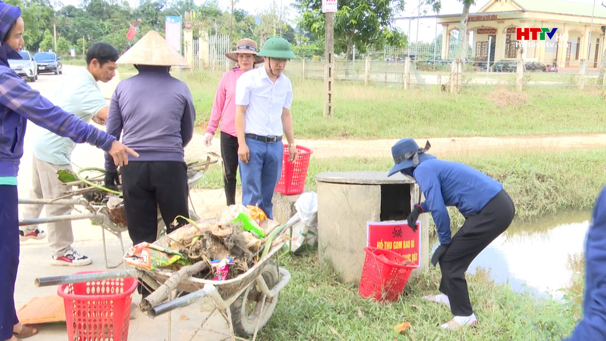 Nông dân Vũ Quang: Nói không với vỏ chai, bao bì thuốc BVTV