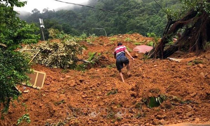 Chuyên gia chỉ ra nguyên nhân khiến Tây Nguyên, Nam Bộ xuất hiện mưa lớn