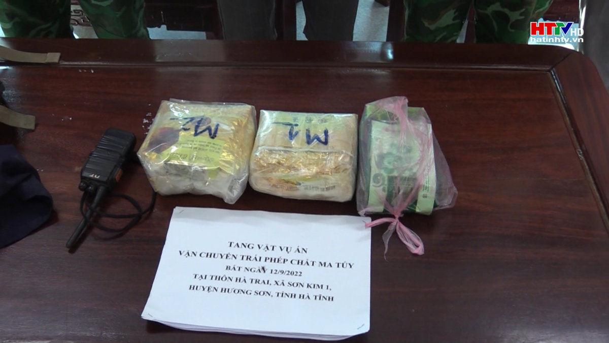 Bắt đối tượng vận chuyển trái phép 3kg ma tuý