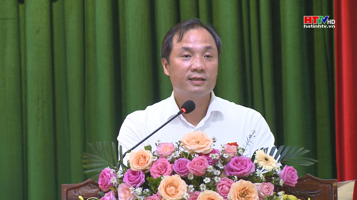 Bí thư Tỉnh ủy tiếp xúc cử tri thành phố Hà Tĩnh